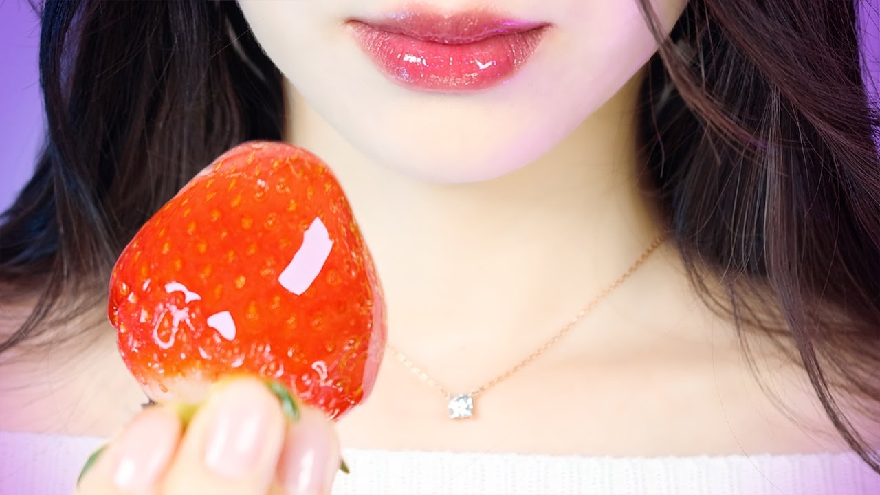 ASMR Just Eating Strawberries🍓Extreme Close Up, Tanghulu, Whipping Cream, Condensed Milk(No Talking)